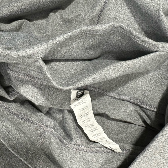 Fabletics Heathered Gray Leggings - Picture 9 of 10
